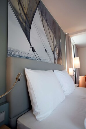 1 bedroom, in-room safe, desk, soundproofing