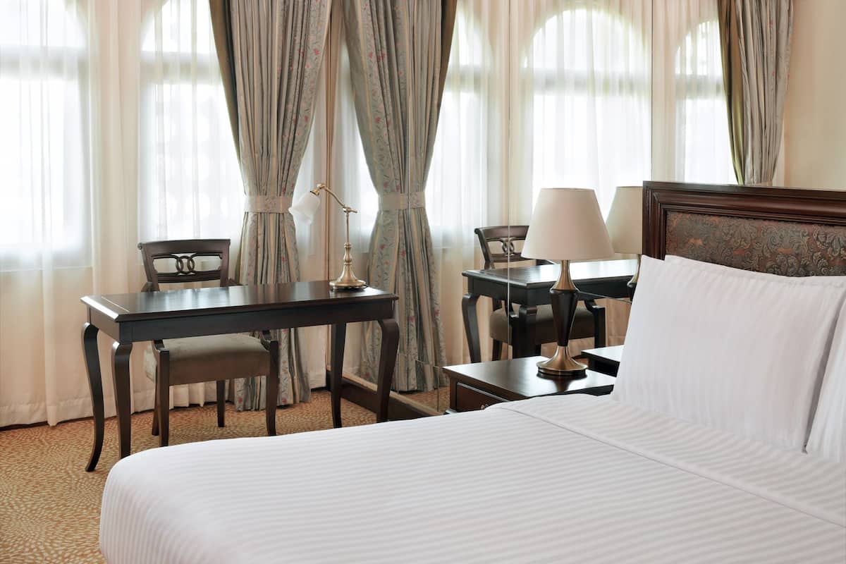 1 bedroom, minibar, in-room safe, desk