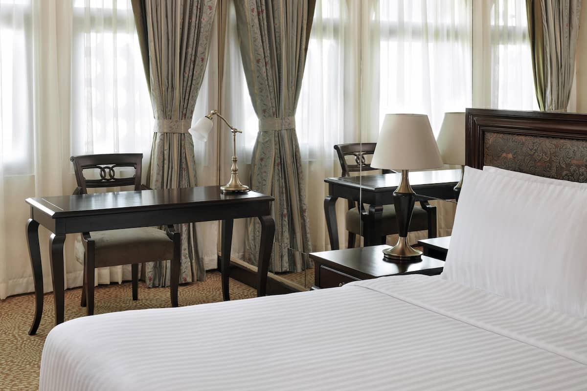 1 Schlafzimmer, Minibar, Zimmersafe, Schreibtisch