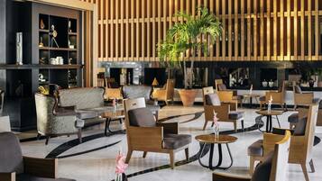 Bar (en la propiedad)