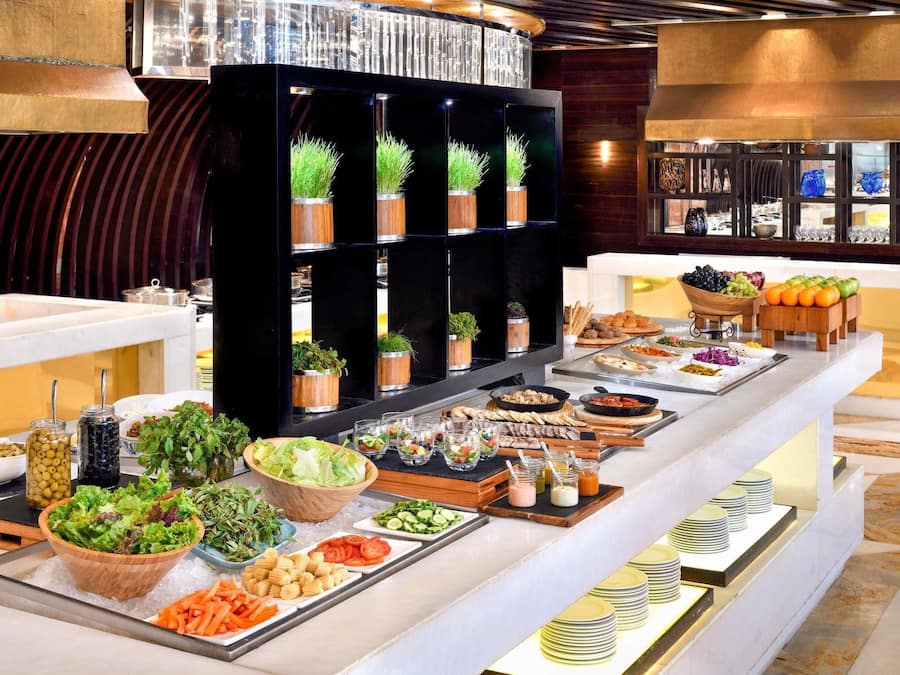 Dinner served, Pakistani cuisine