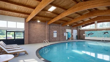 Indoor pool, open 7:00 AM to 10:00 PM, sun loungers