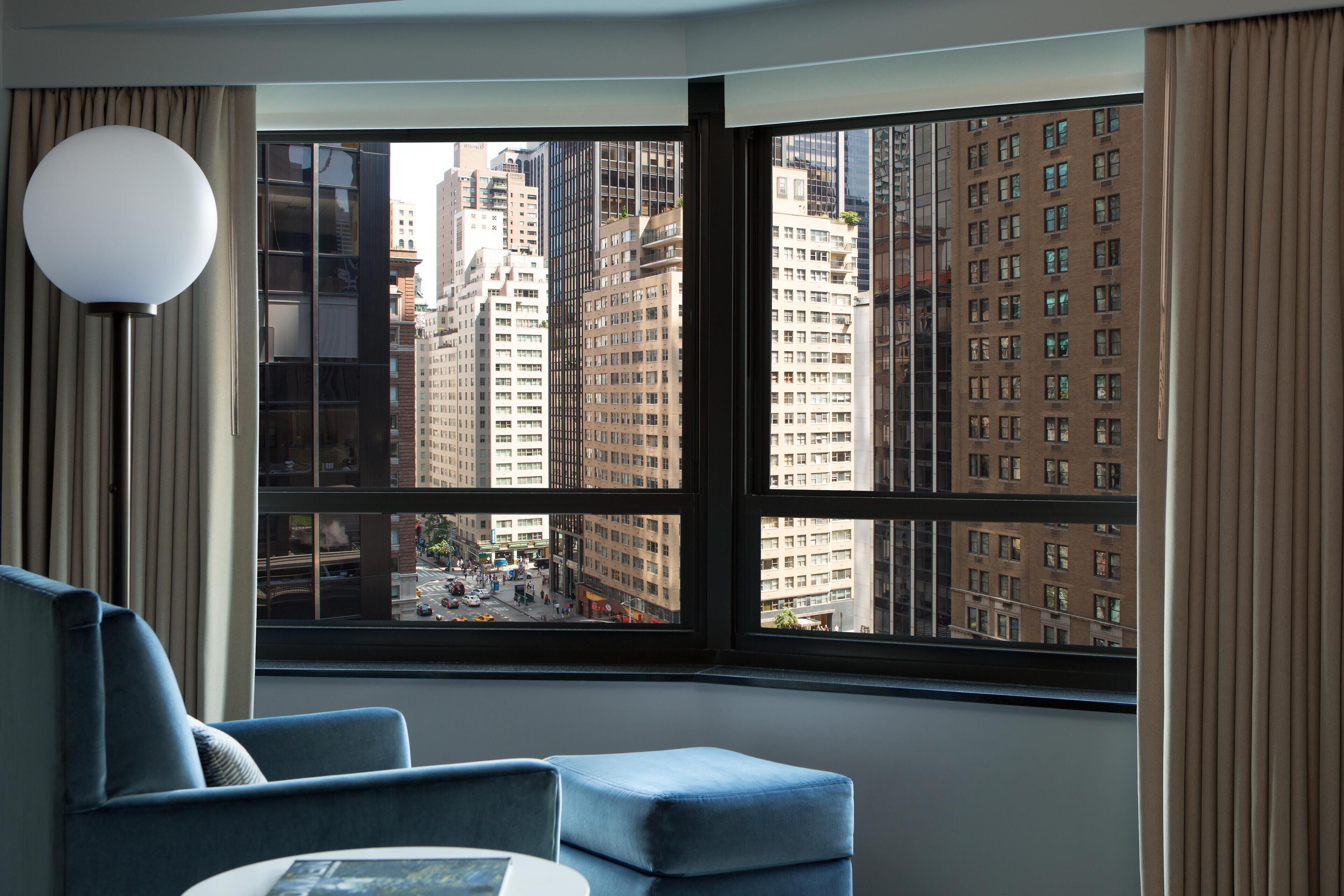 시티룸, 킹사이즈침대 1개 | 거실 공간 | LCD TV, 유료 영화, MP3 도킹 스테이션