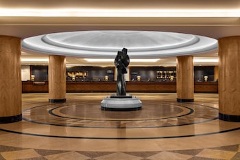 Reception area at New York Hilton Midtown