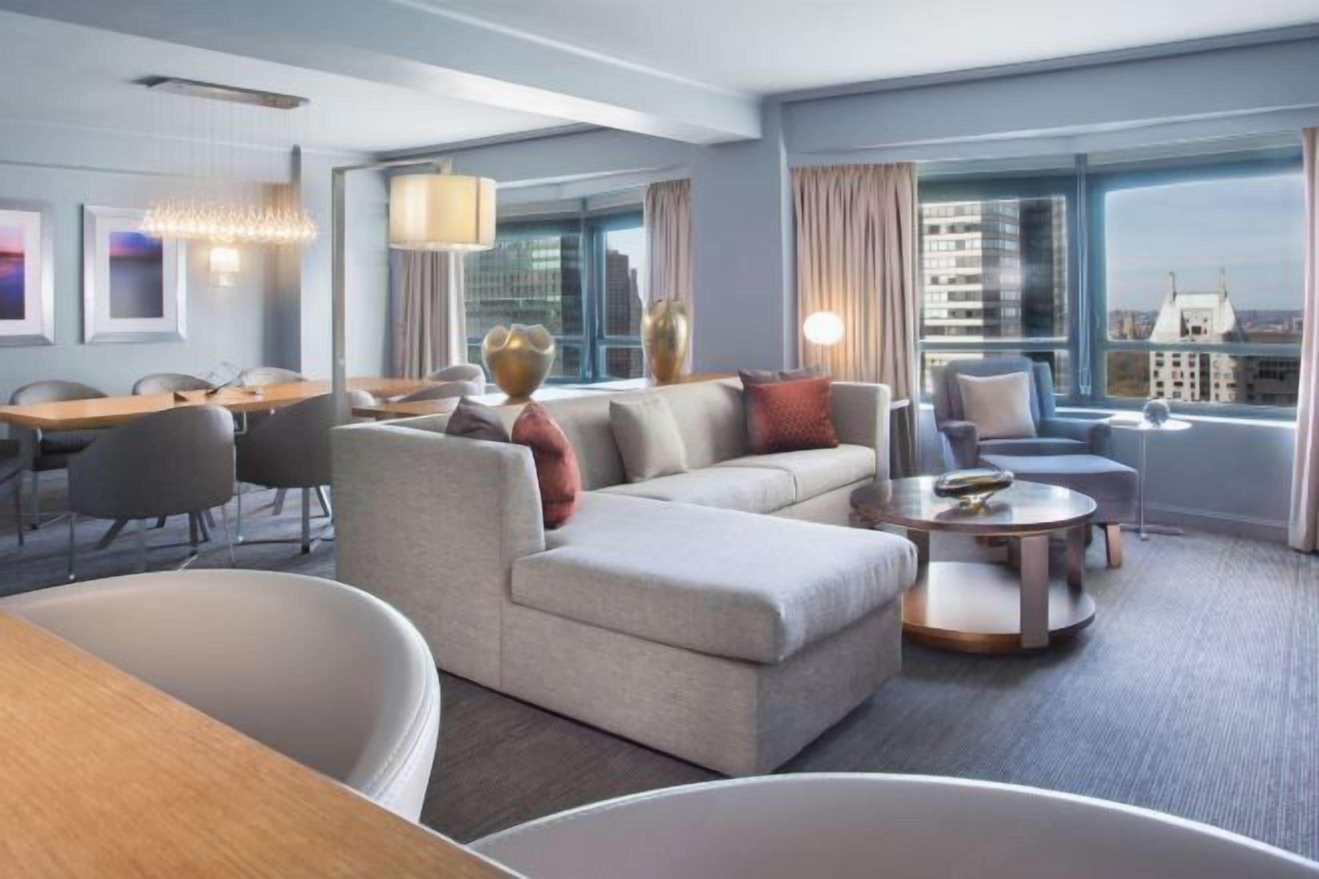 LCD TV, pay films, MP3 dock