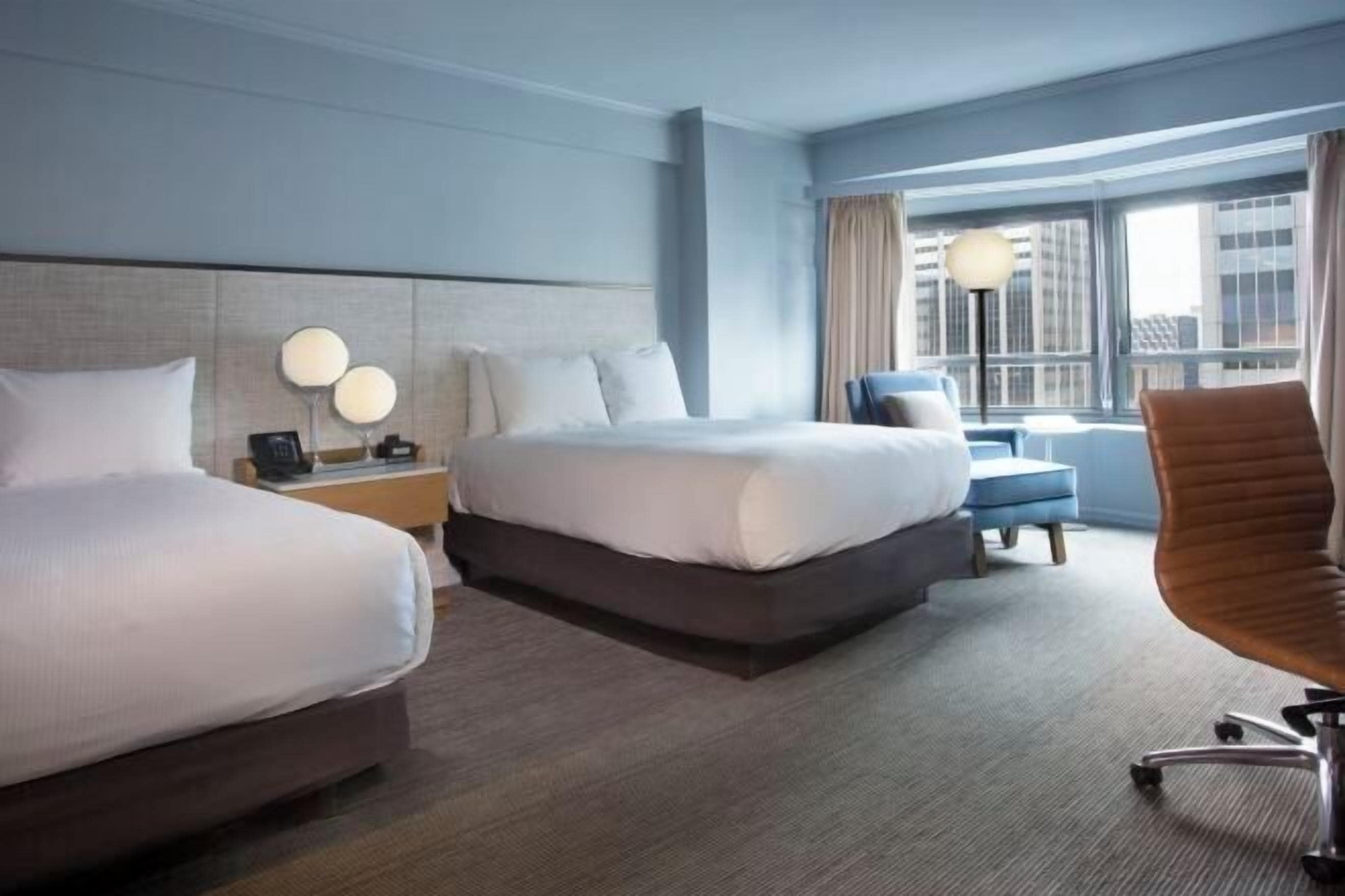 Premium bedding, in-room safe, desk, blackout curtains