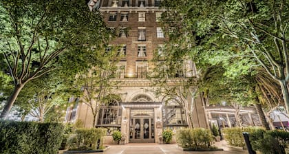 The Culver Hotel