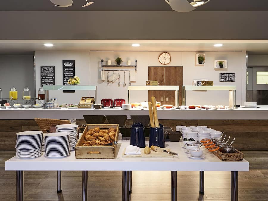 Daily buffet breakfast for a fee