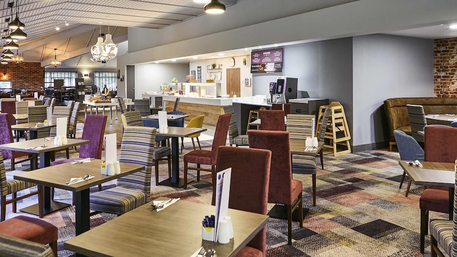 Novotel Manchester West