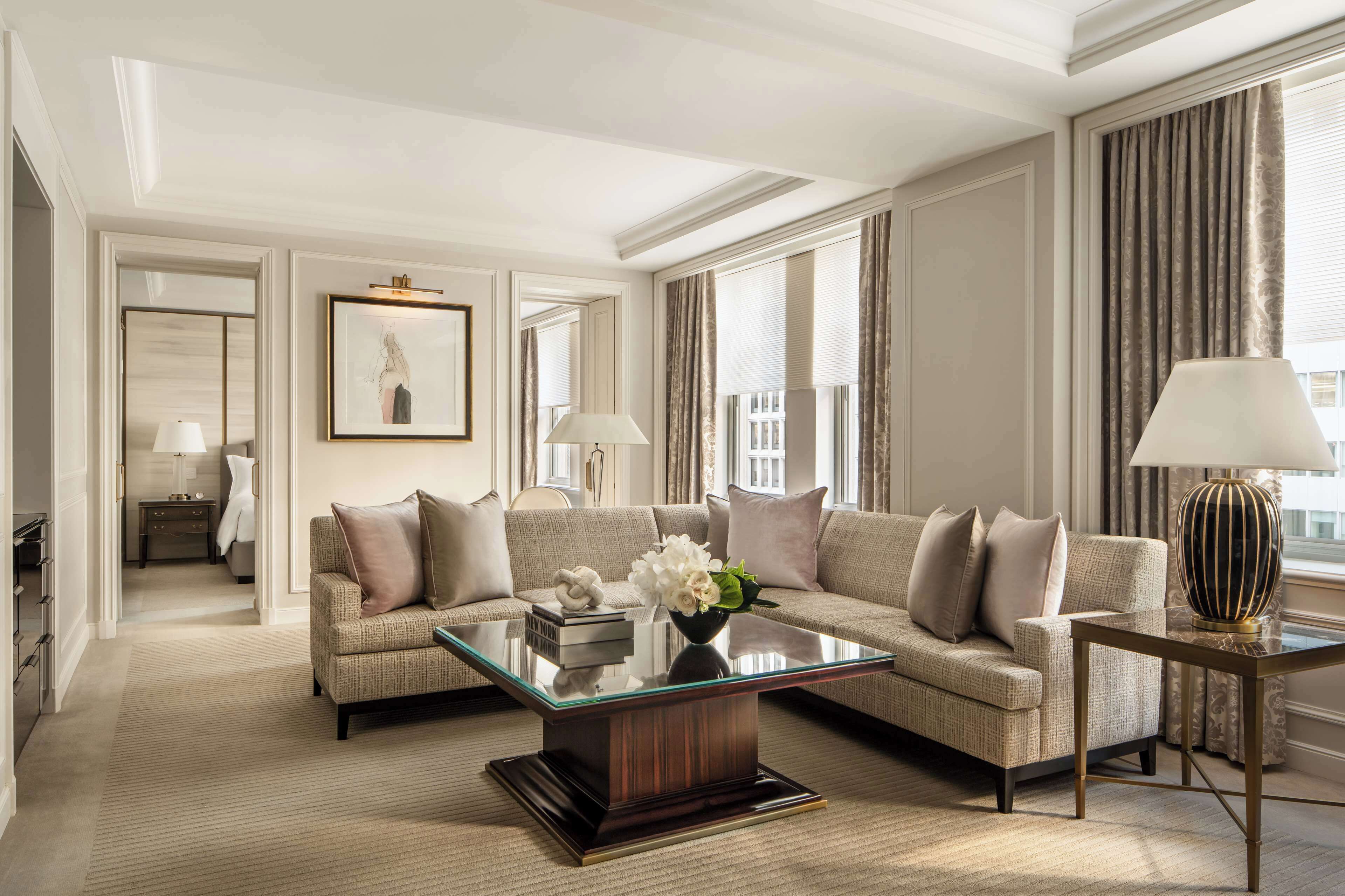 Fladskærms-tv, betalingsfilm, MP3-dockingstation