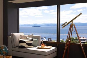 Presidential Suite, Multiple Beds | Living area | 55-inch flat-screen TV with digital channels, TV