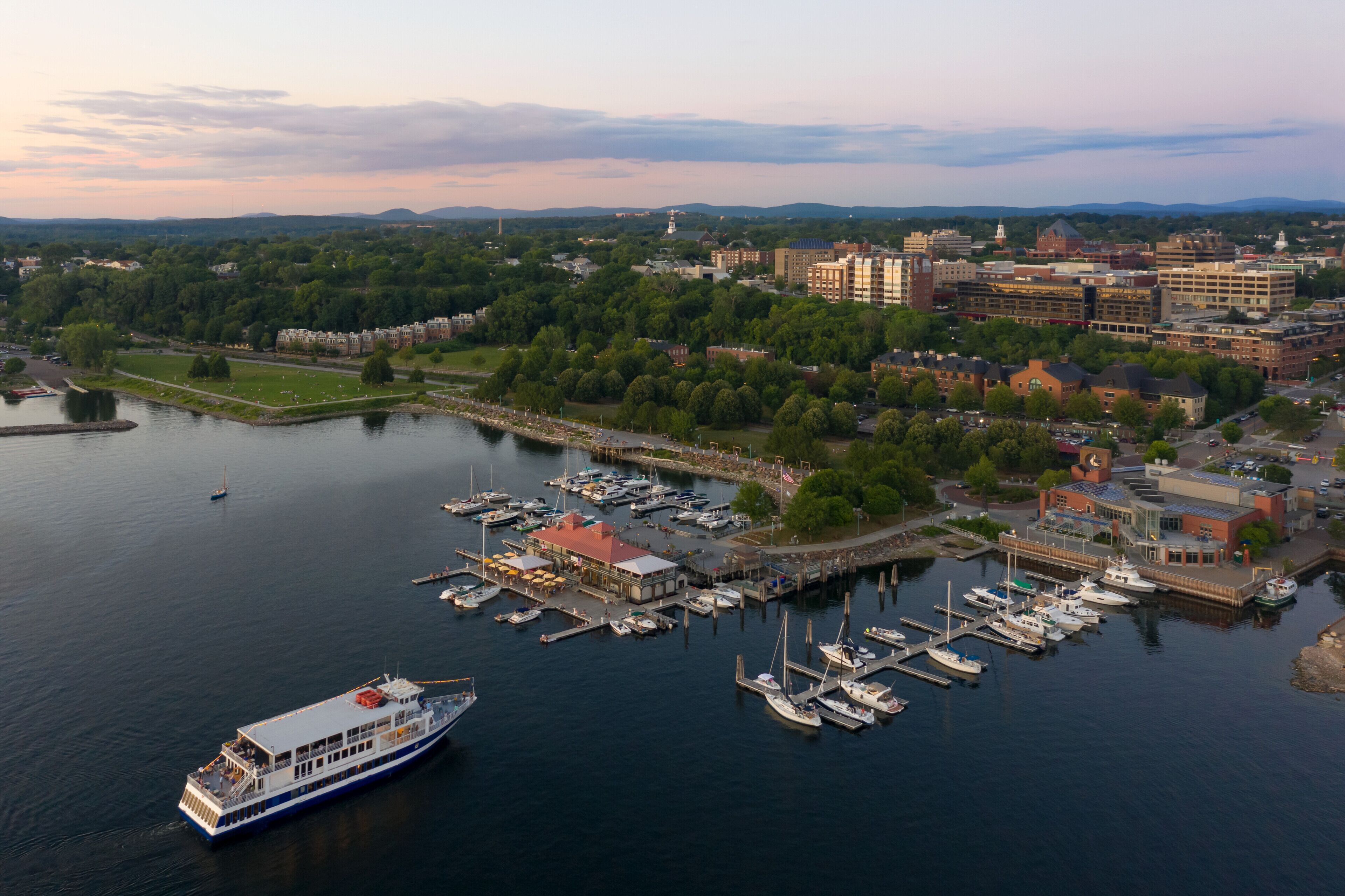 Photo - Hotel Champlain Burlington, Curio Collection by Hilton