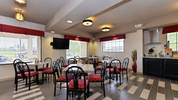 Free daily buffet breakfast