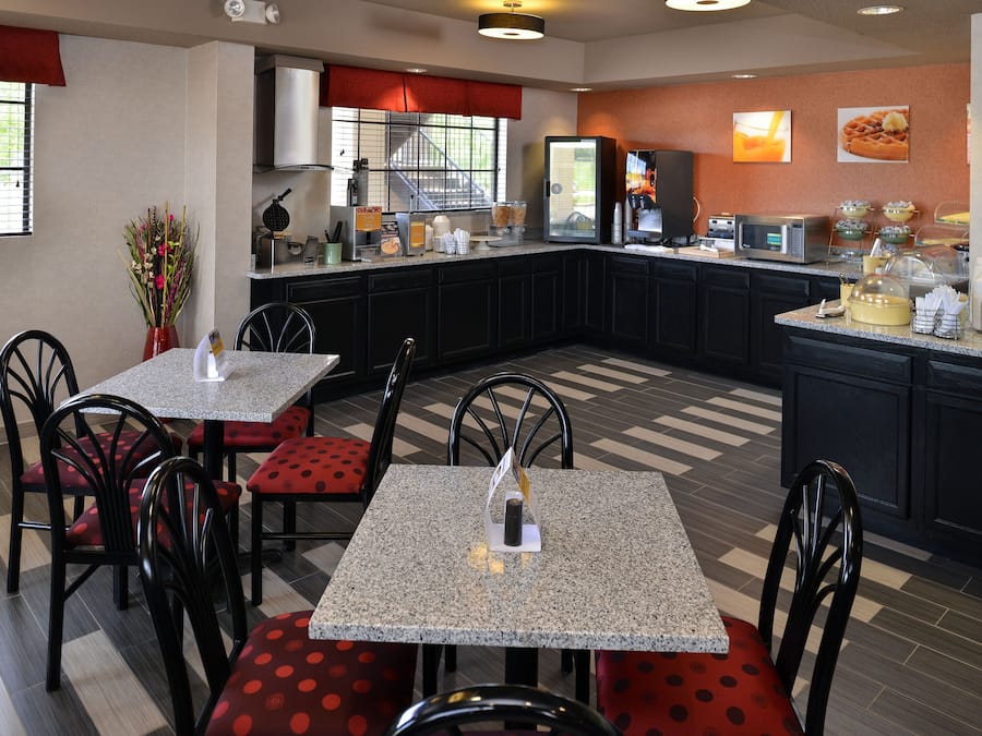 Colazione a buffet inclusa, servita tutte le mattine