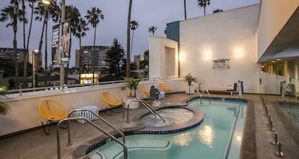 The Kinney - Venice Beach