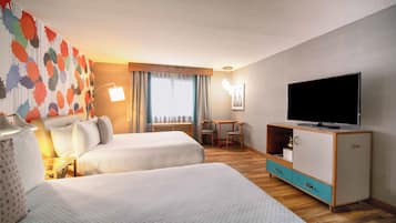 Habitación Deluxe, 2 camas Queen size | Ropa de cama de alta calidad y caja de seguridad en la habitación