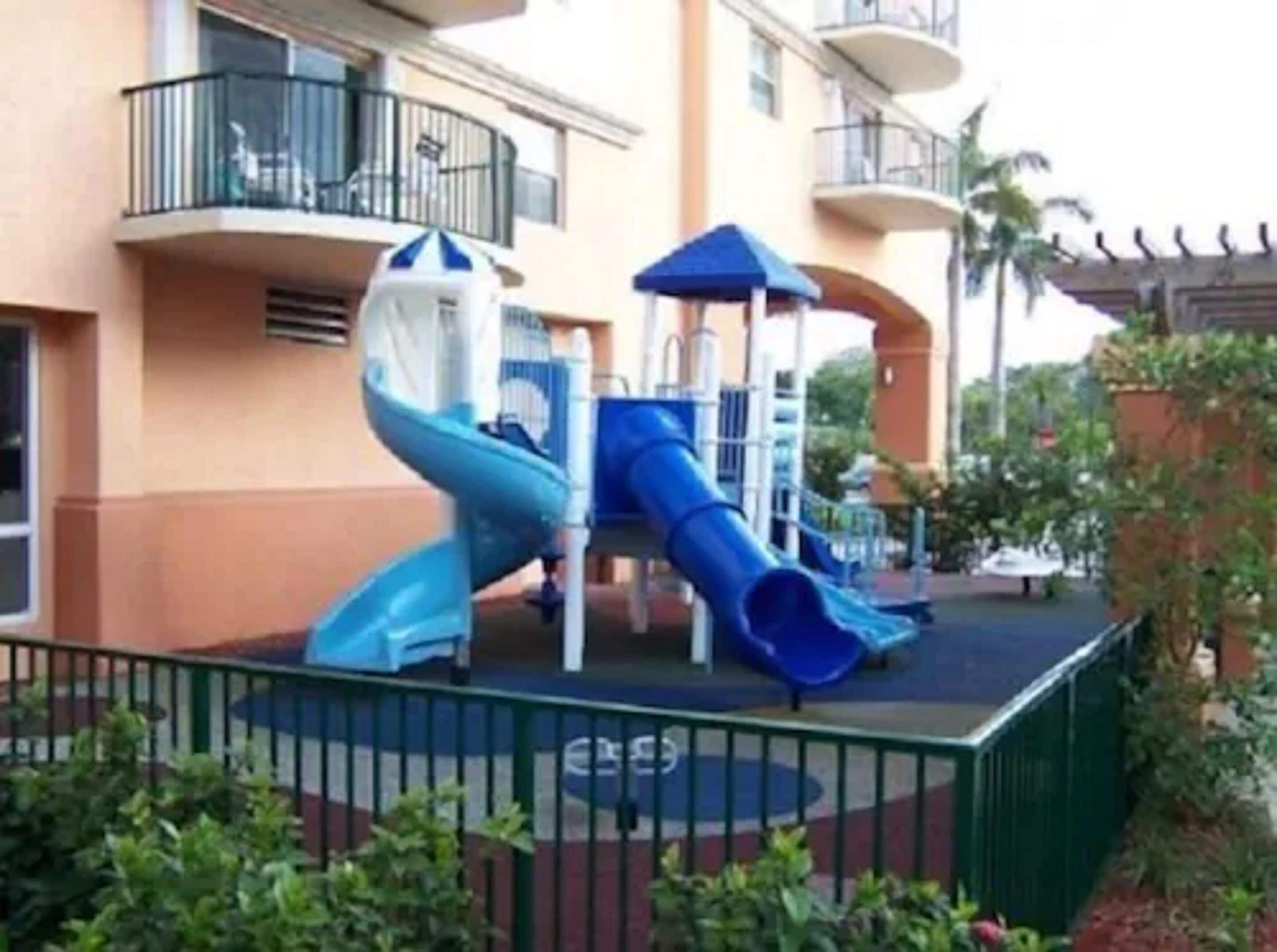 children’s play area – outdoor