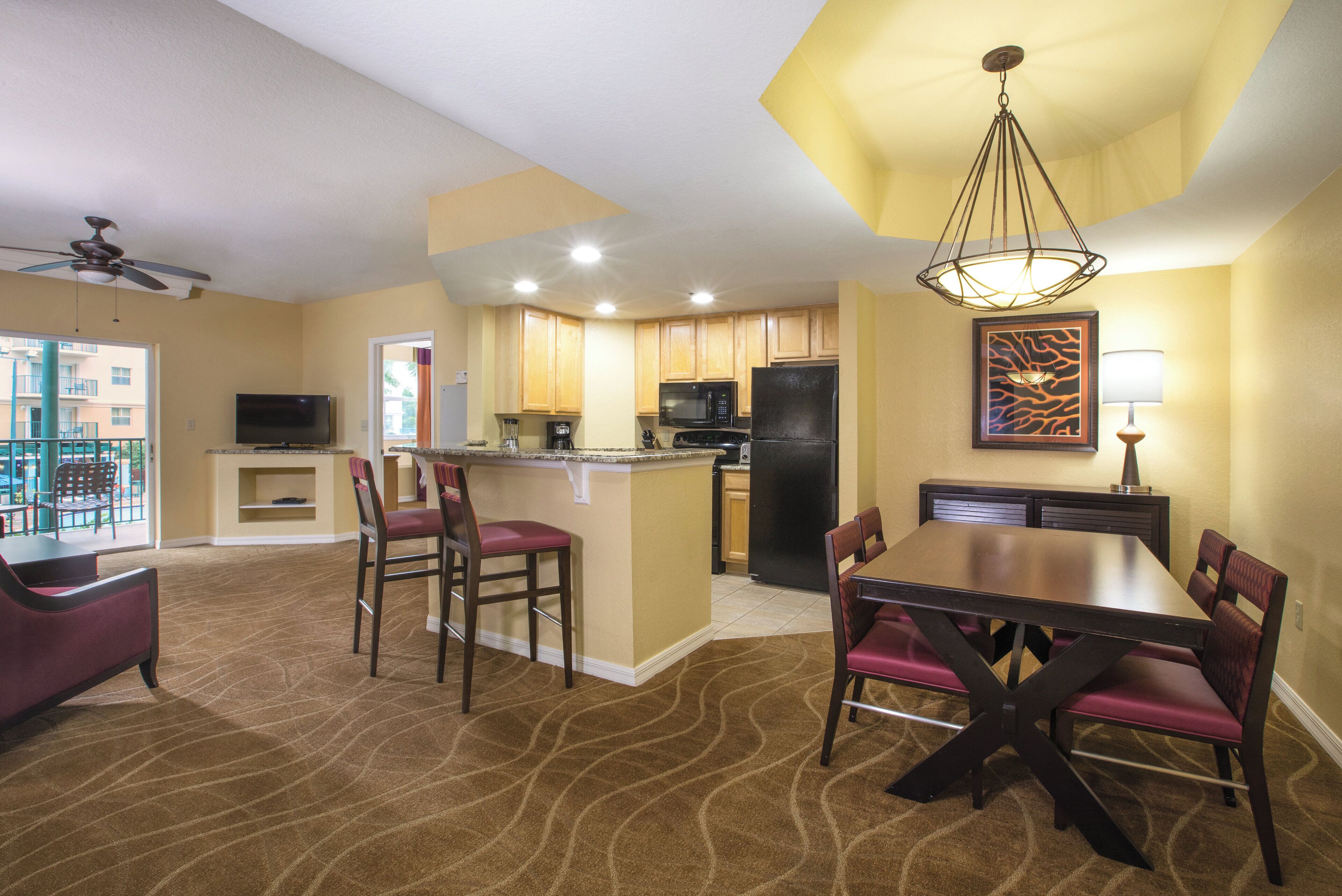 condo, 1 bedroom | shared kitchen | fridge, microwave, oven, stovetop