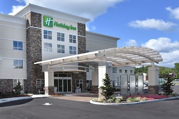 Holiday Inn Canton (Belden Village) by IHG