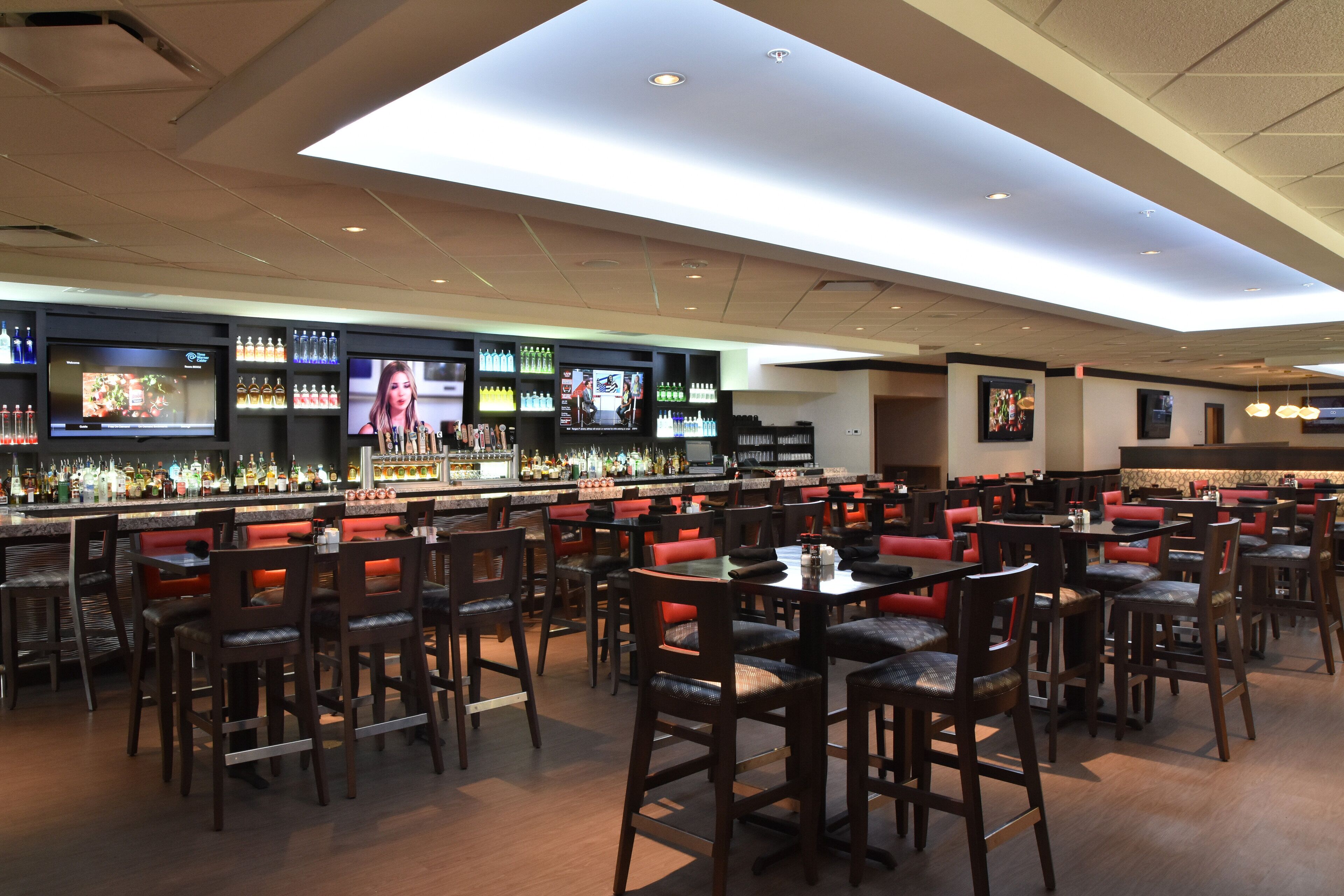 Breakfast, lunch and dinner served