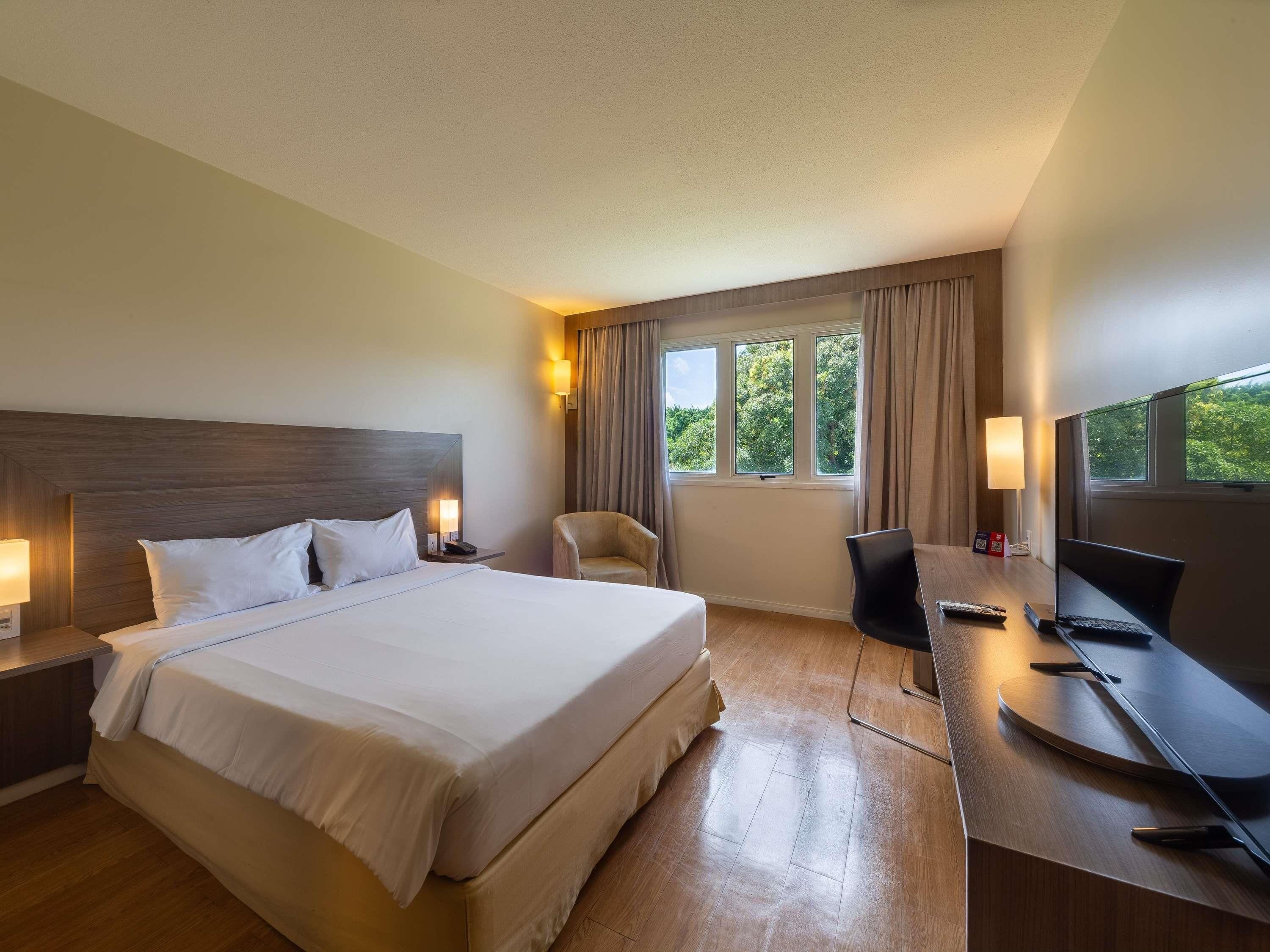 Minibar, in-room safe, desk, blackout drapes