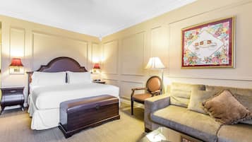 Egyptian cotton sheets, premium bedding, down duvets, pillow-top beds