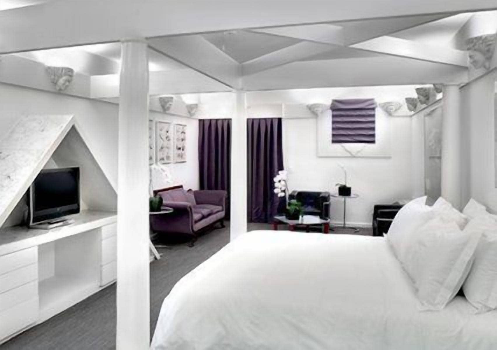 egyptian cotton sheets, premium bedding, down duvets, pillow-top beds