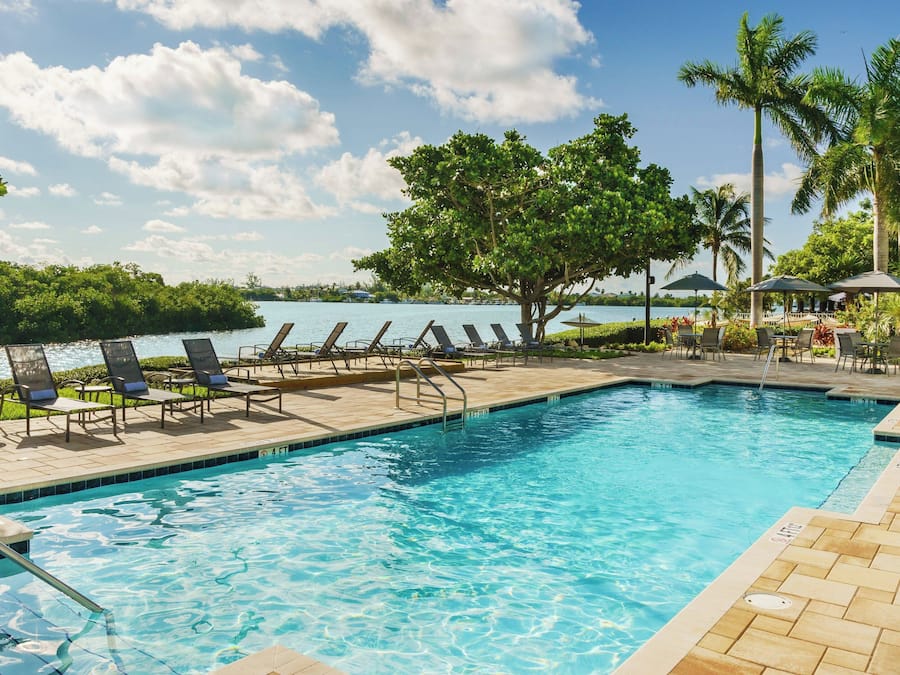 2 outdoor pools, pool umbrellas, sun loungers
