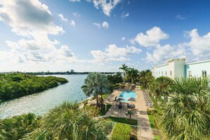 2 outdoor pools, pool umbrellas, sun loungers