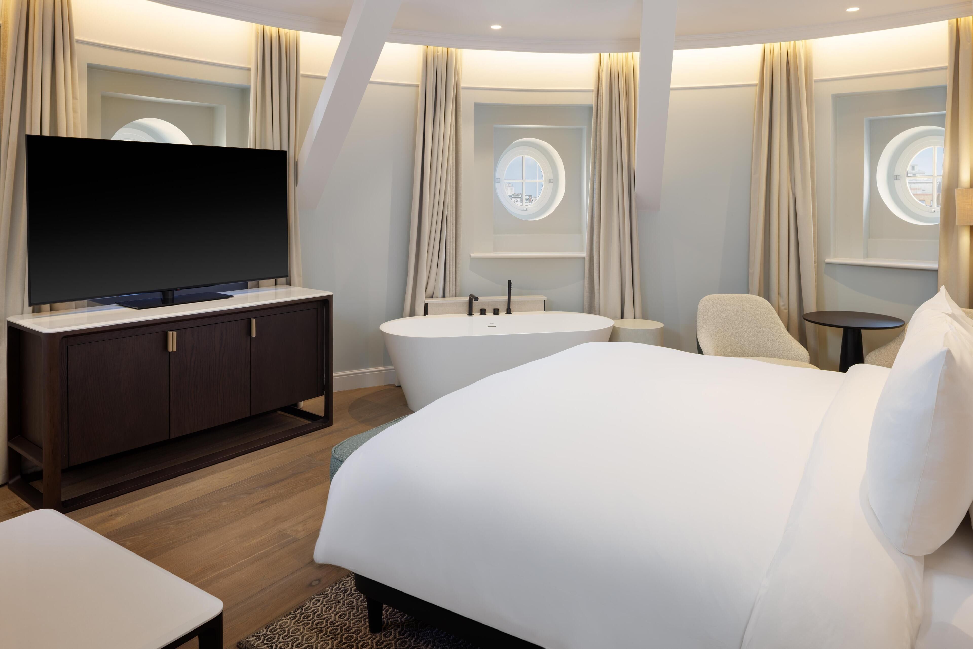 Photo - Radisson Blu Hotel, London Bloomsbury