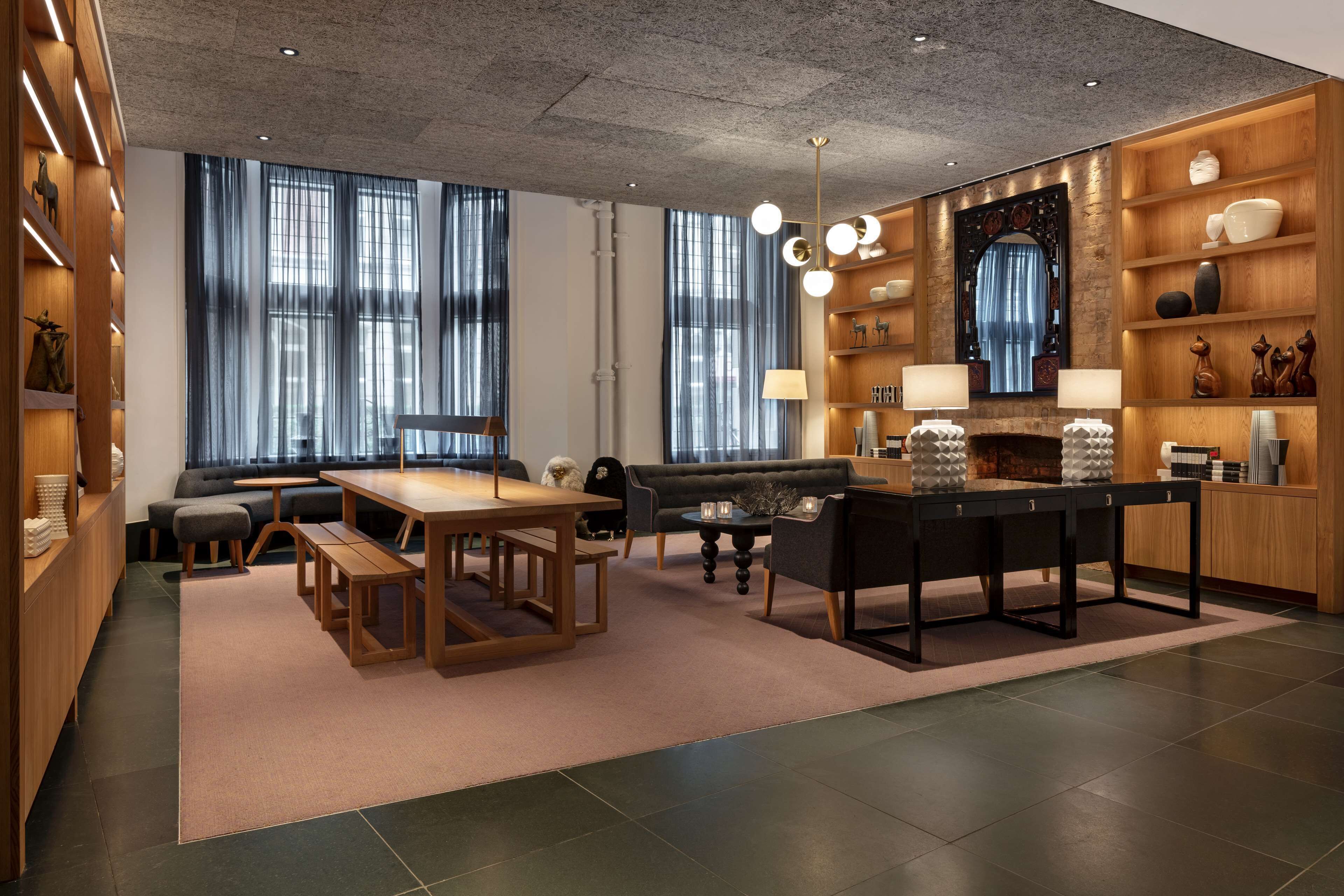 Photo - Radisson Blu Hotel, London Bloomsbury
