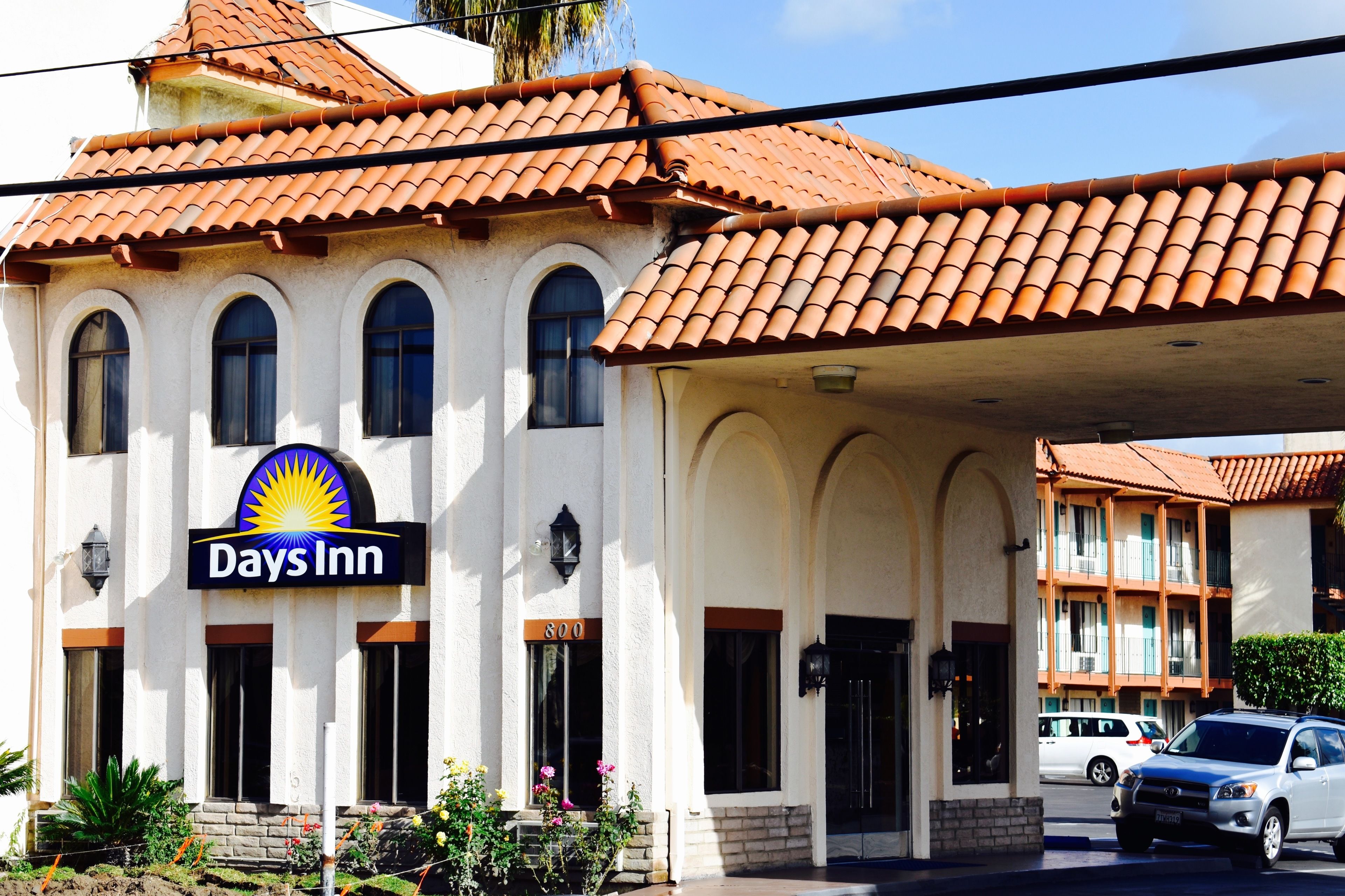 Foto - Days Inn by Wyndham Anaheim Near the Park