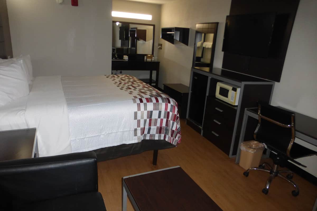 desk, blackout curtains, free wifi, bed sheets