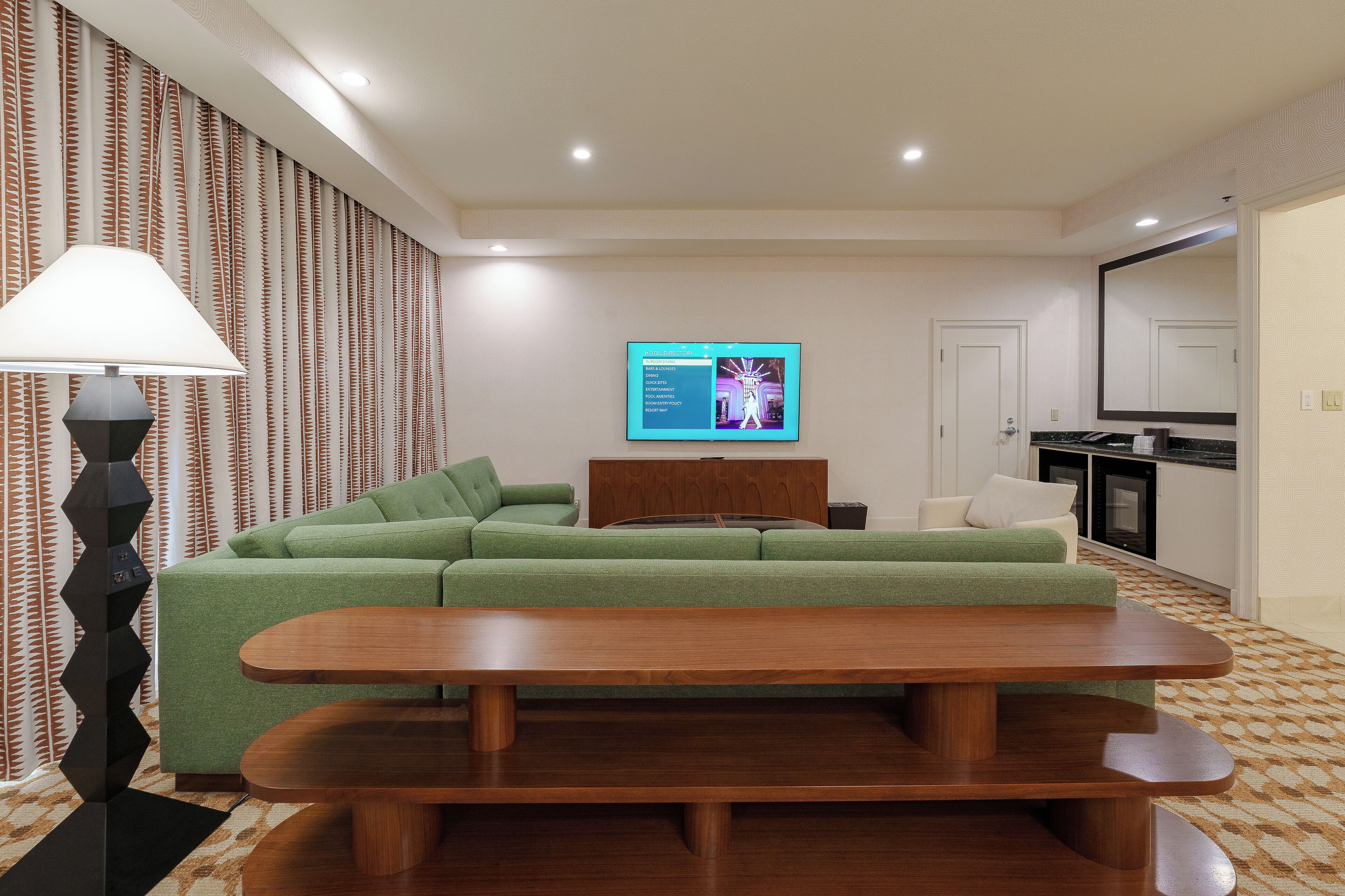 Flachbildfernseher, Pay-TV