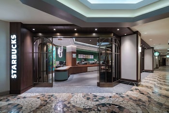 12 restaurants, breakfast, lunch, dinner served; Mexican cuisine at Rio Hotel & Casino