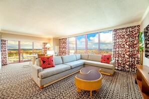 Premium bedding, pillowtop beds, in-room safe, desk