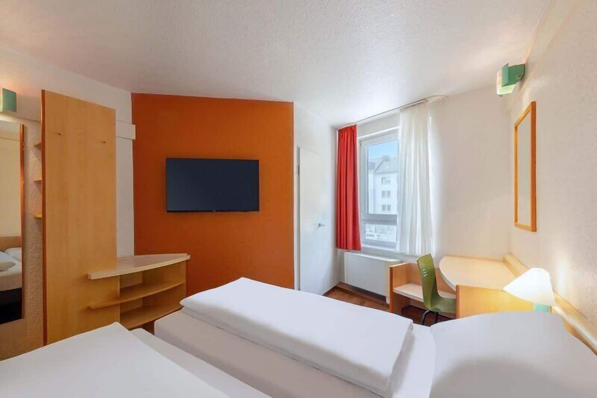 Zweibettzimmer