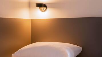 Desk, blackout curtains, soundproofing, free WiFi