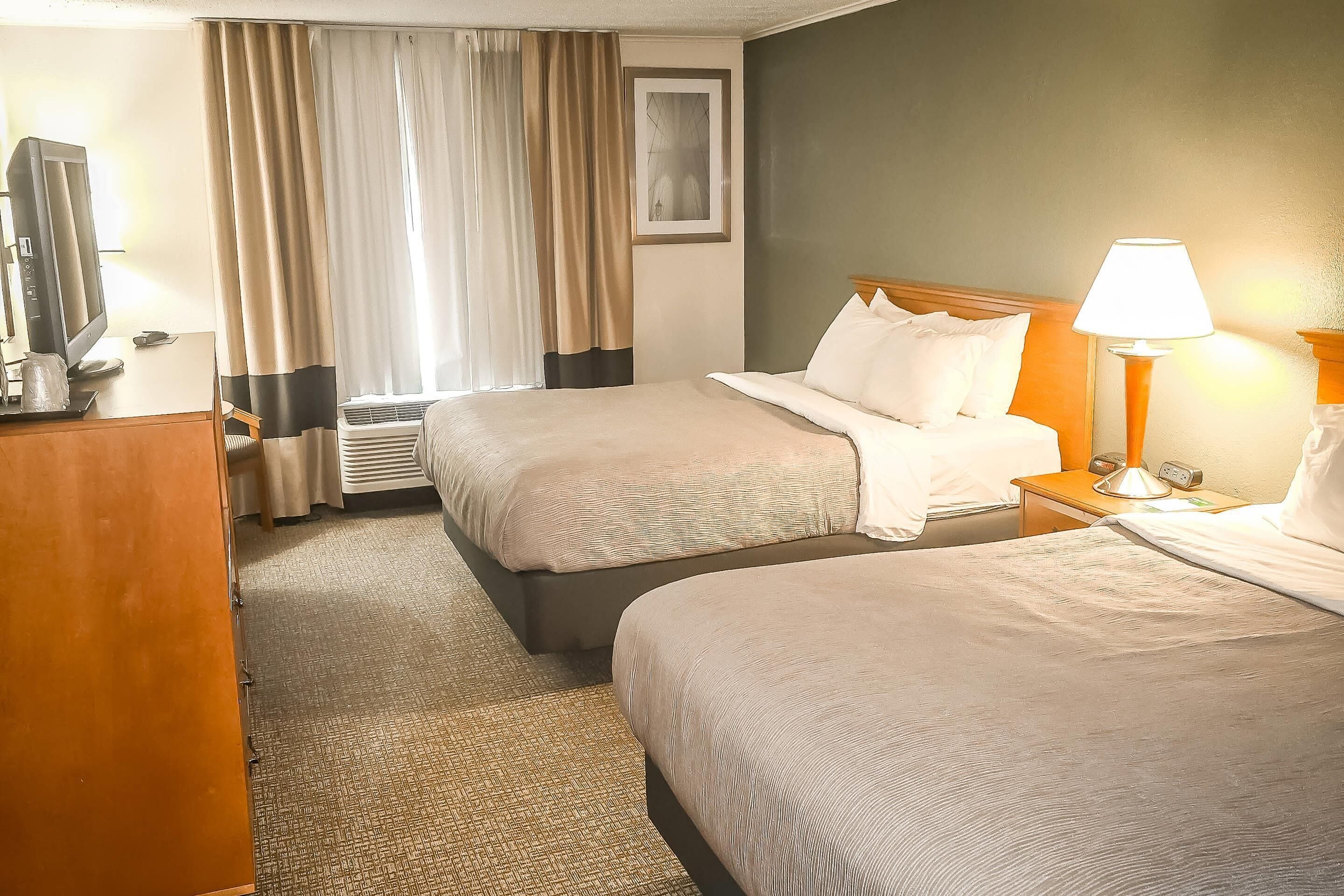 筆電工作空間、遮光布/窗簾、隔音、熨斗/熨衣板