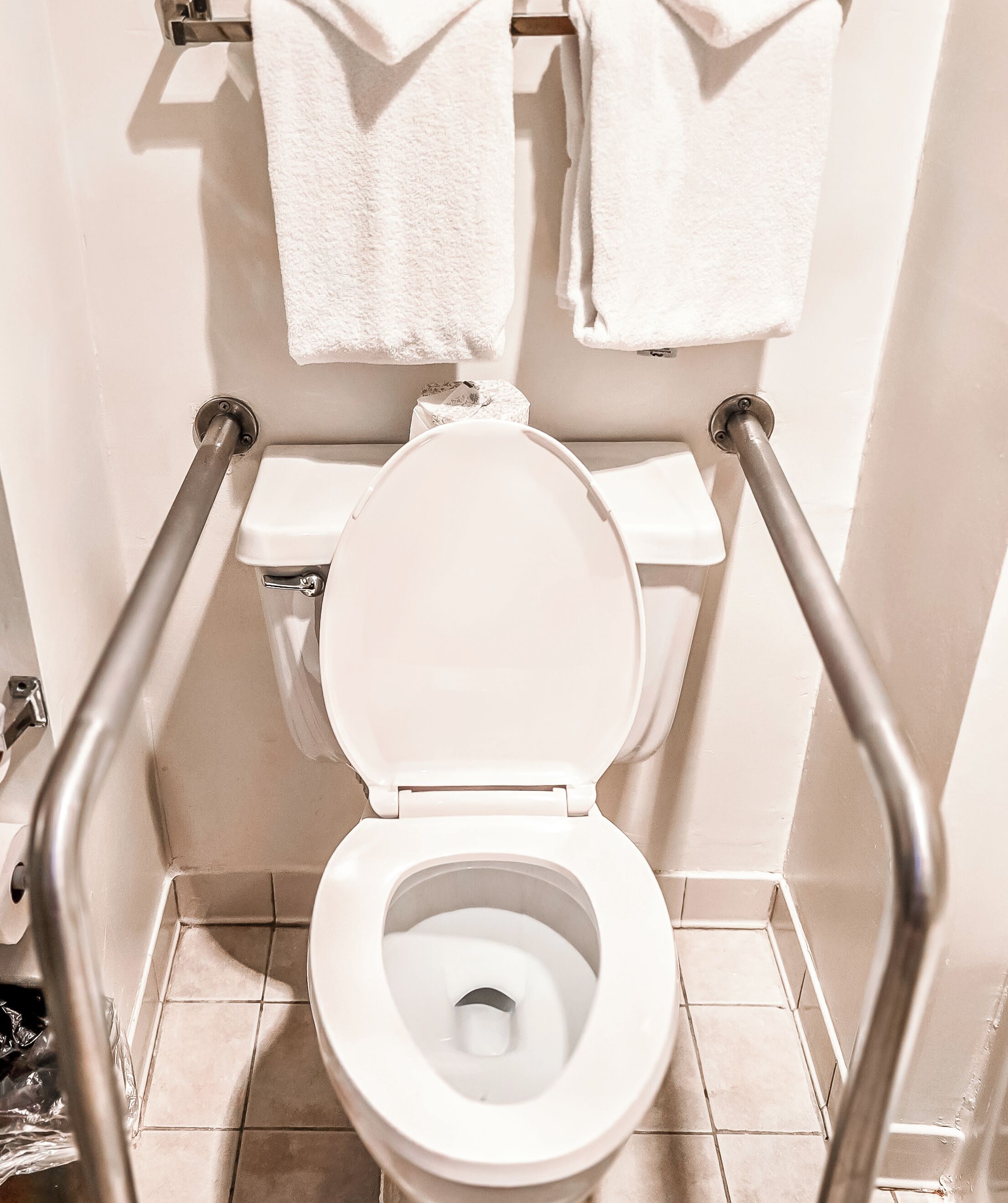 Room, 2 Queen Beds, Accessible, Non Smoking | Bathroom | Combined shower/bathtub, free toiletries, hair dryer, towels