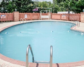 Seasonal outdoor pool