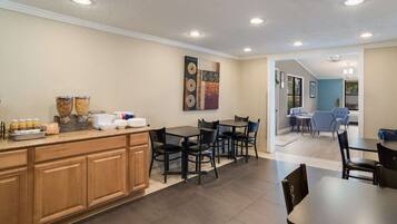 Gratis kontinental morgenmad