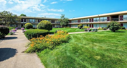 Red Roof Inn Battle Creek