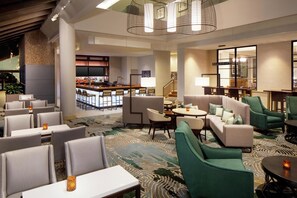 Lobby - DoubleTree by Hilton Manchester Downtown (Manchester)
