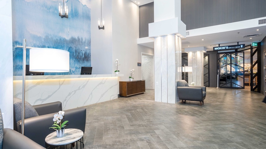 Sandman Signature Calgary Downtown Hotel