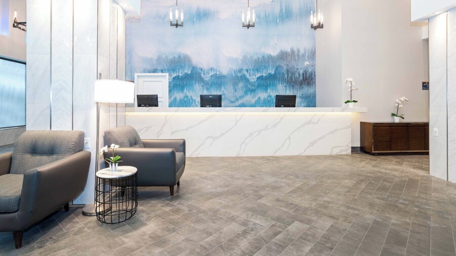 Sandman Signature Calgary Downtown Hotel