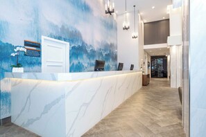 Reception - Sandman Signature Calgary Downtown Hotel (Calgary)