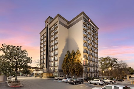 Exterior. Best Western Plus Atlanta Airport-East