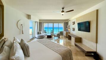 Grand Royal Suite Hot Tub | 1 bedroom, free minibar, in-room safe, desk