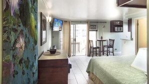 Room - Aqua Kuhio Village (Honolulu)